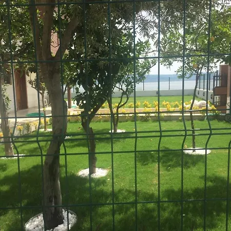 Villa Suzan فيلة أورلا